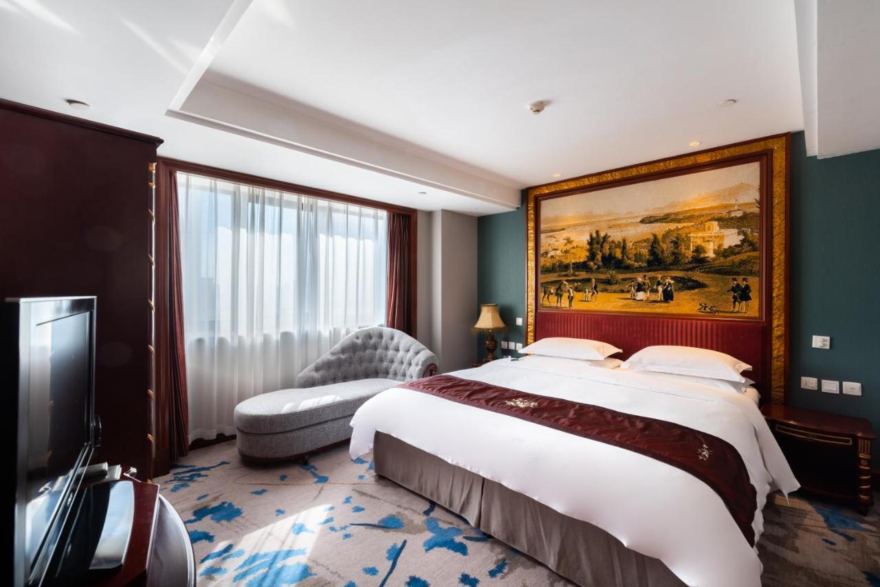 Golden Ocean Hotel Tianjin Exterior photo