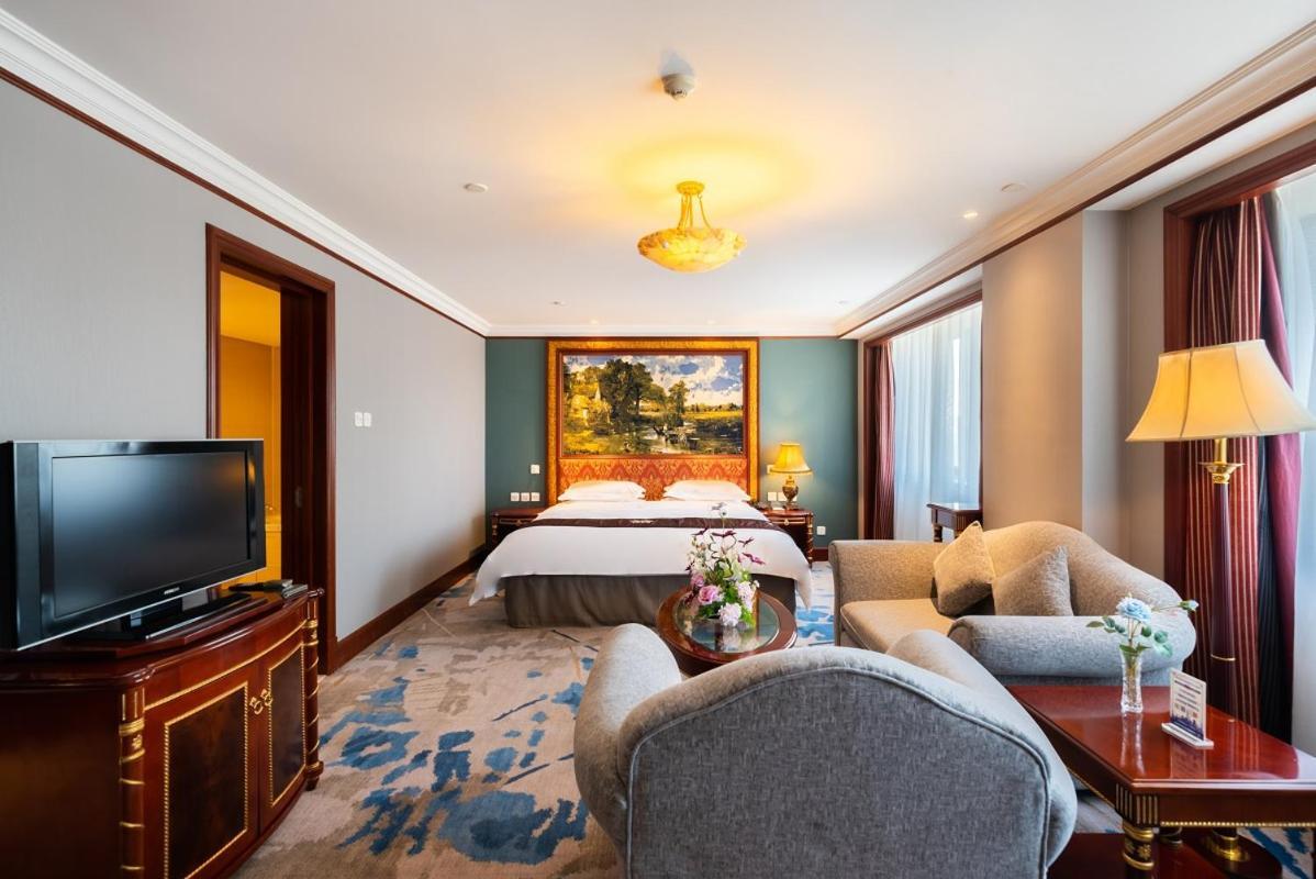 Golden Ocean Hotel Tianjin Exterior photo