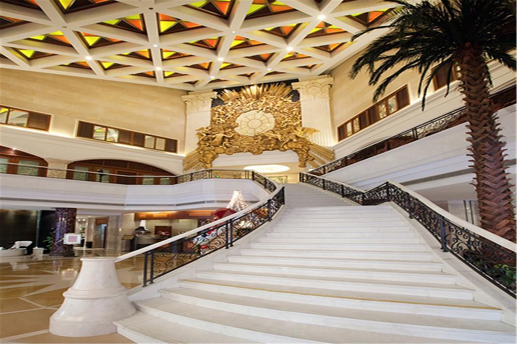 Golden Ocean Hotel Tianjin Exterior photo